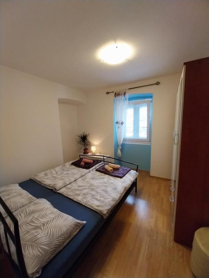Apartmani Jadran 木洛希尼 外观 照片