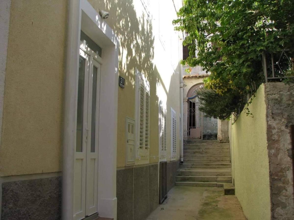 Apartmani Jadran 木洛希尼 外观 照片